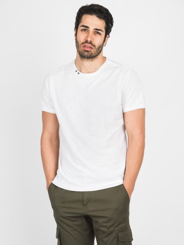 T-Shirt Con Bottoncini