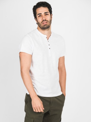 T-shirt Bottoni