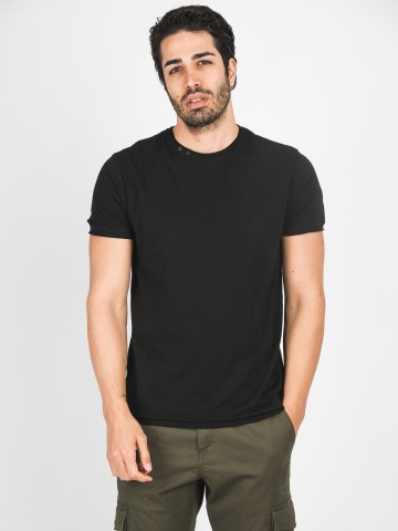 T-Shirt Con Bottoncini