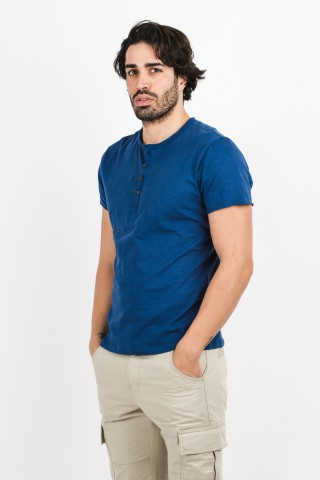 T-shirt Bottoni