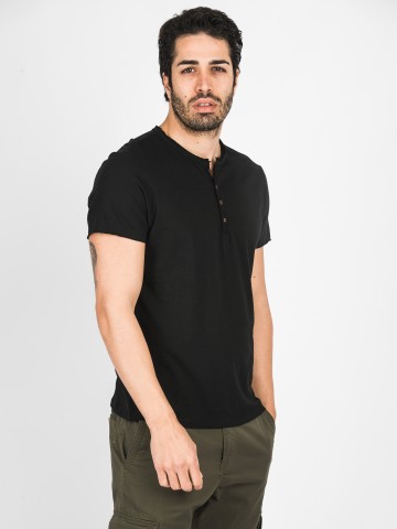 T-shirt Bottoni